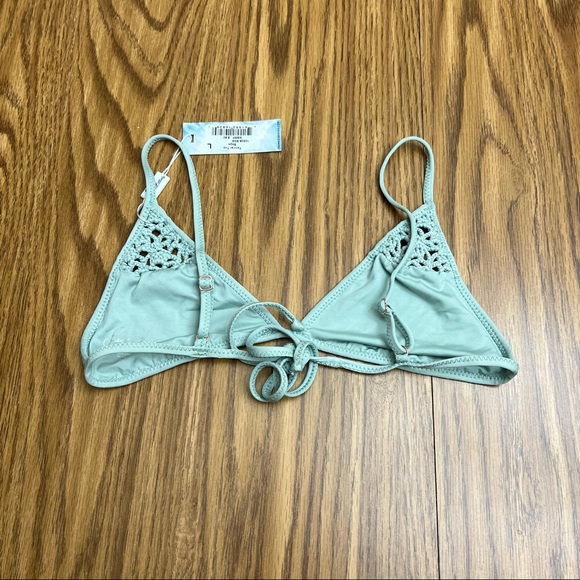 NWT Frankies Bikinis Tanner Top in Sage - Picture 3 of 12